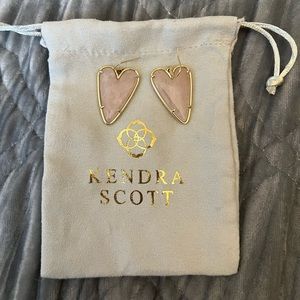 Kendra Scott heart earrings